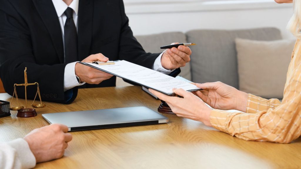 Divorce Lawyer