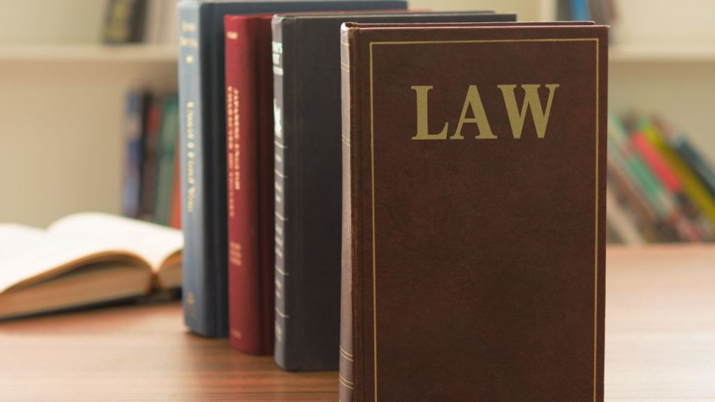 Top 7 American Law Book Picks Top 7 American Law Book Picks