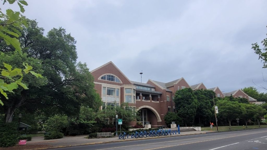 Oregon Law School Acceptance Rate
